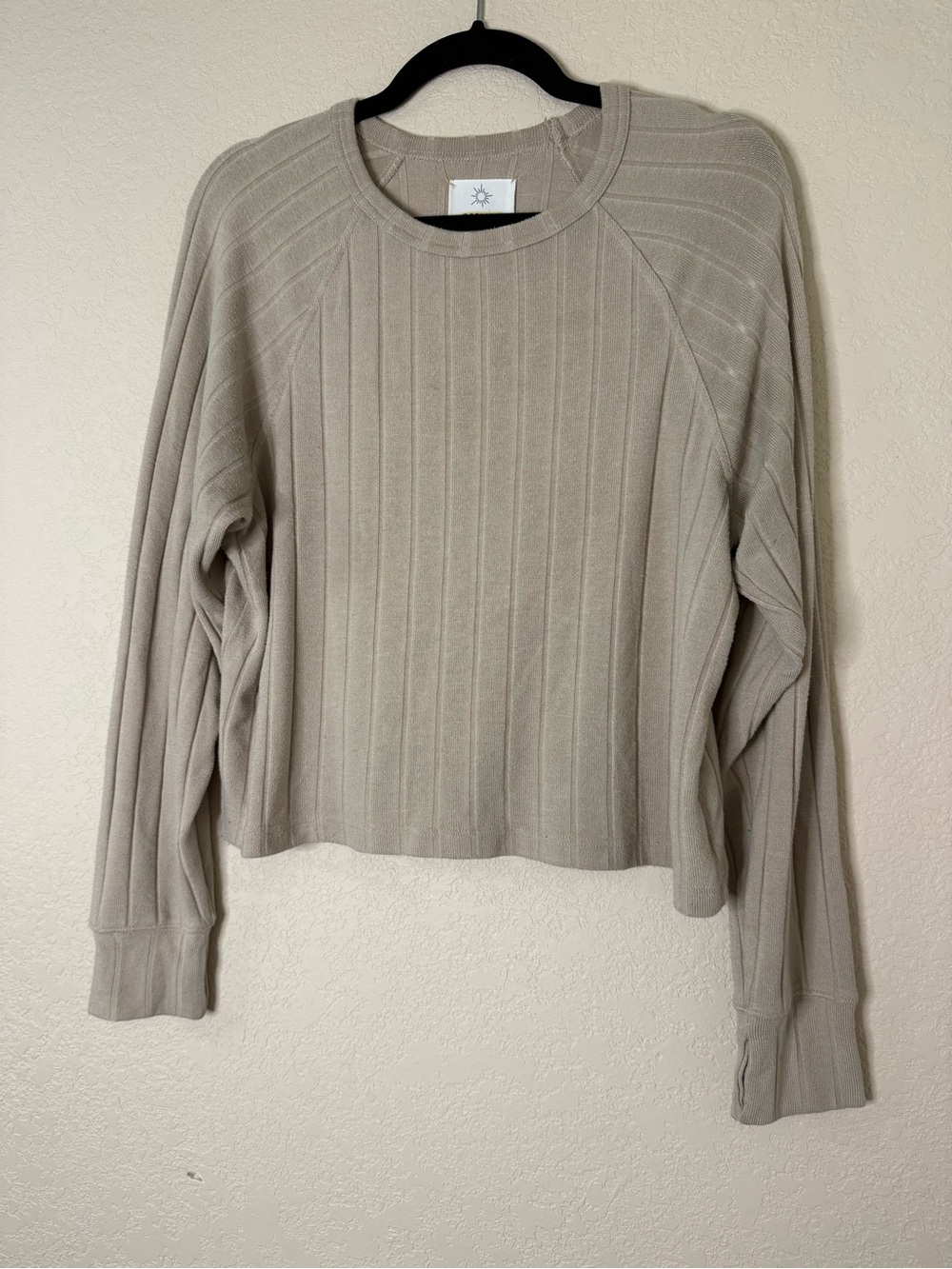 American Eagle Outfitters Ribbed Crewneck Sweater in Light Beige